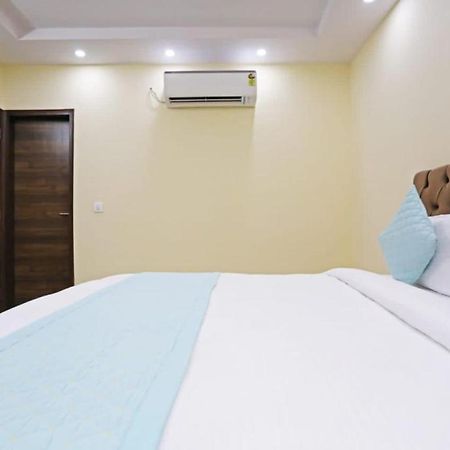 Hotel Mannat Bhera Enclave 뉴델리 외부 사진