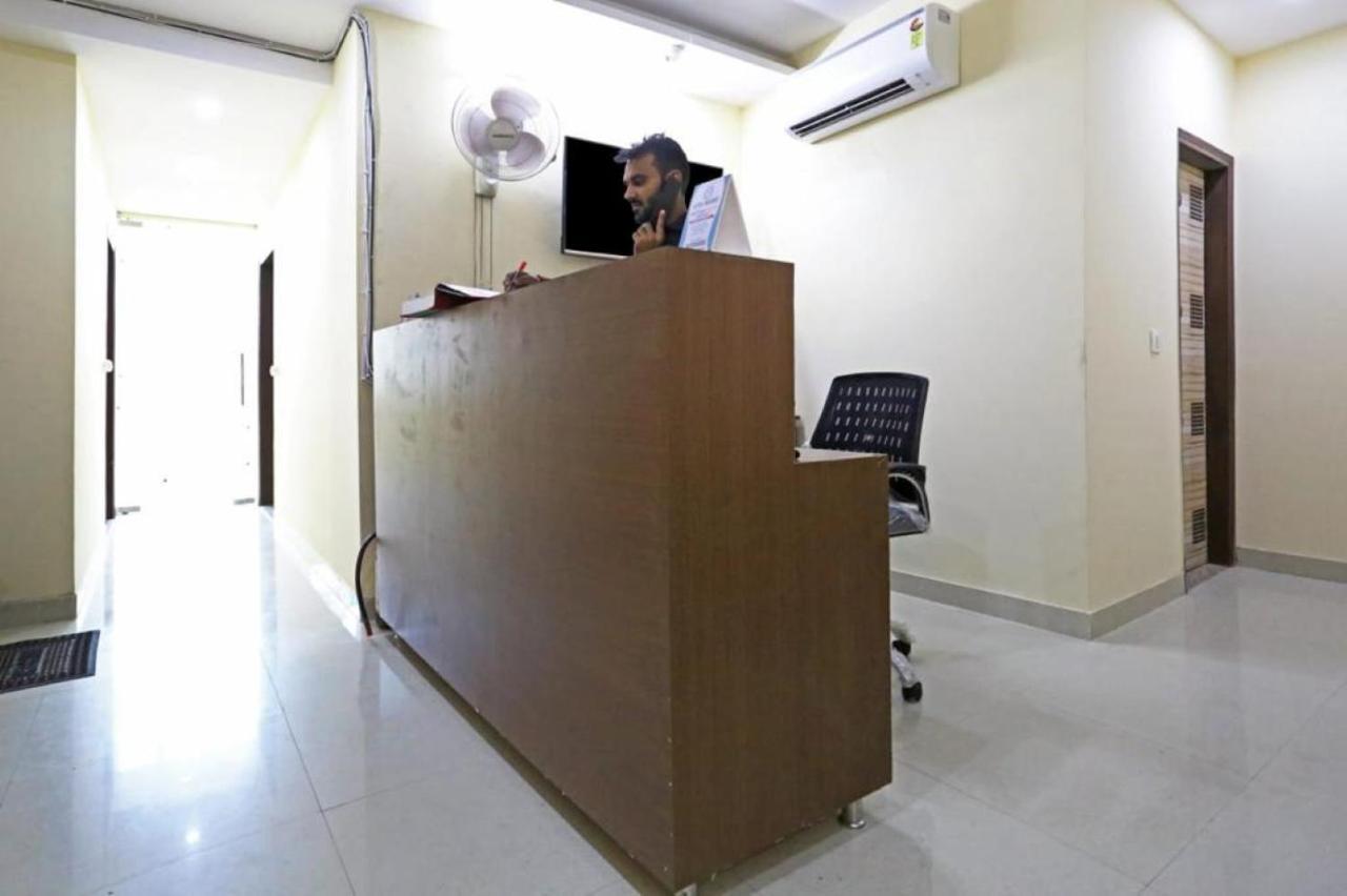 Hotel Mannat Bhera Enclave 뉴델리 외부 사진
