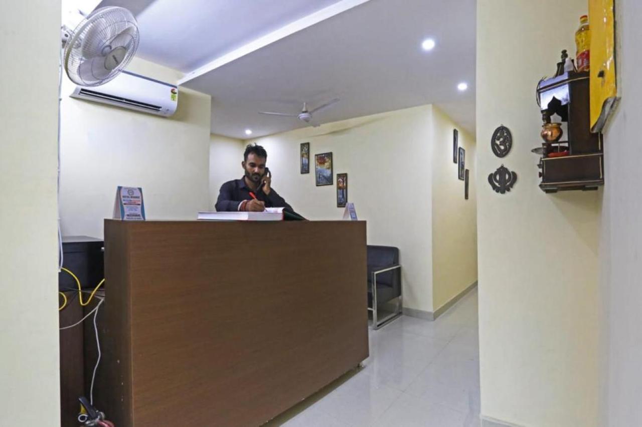 Hotel Mannat Bhera Enclave 뉴델리 외부 사진